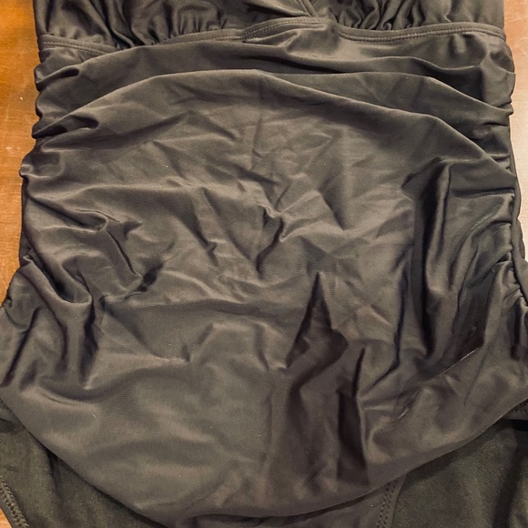 NWT Daci Women’s Black One piece Black Swim Sz S - Picture 6 of 8